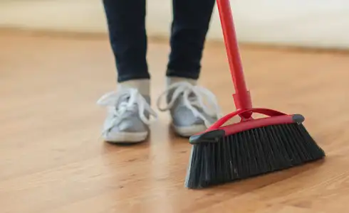 Laminate cleaning | Petersen's Carpet & Flooring